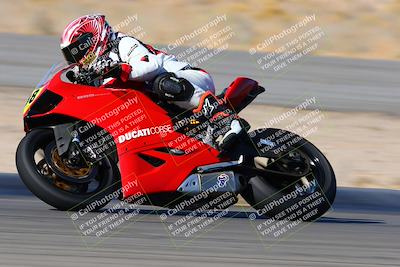 media/Jan-08-2022-SoCal Trackdays (Sat) [[1ec2777125]]/Turn 14 Outside (1050am)/